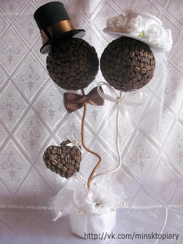 Кофейное дерево и белые декоративные шары от Ольги из Минска