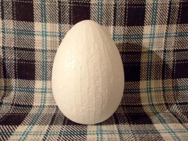 Большое яйцо из пенопласта. Яйцо из пенопласта. Пенопластовое яйцо большое. Большие яйца из пенопласта. 20 См яйцо.